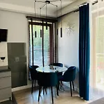Green Corner Apartment